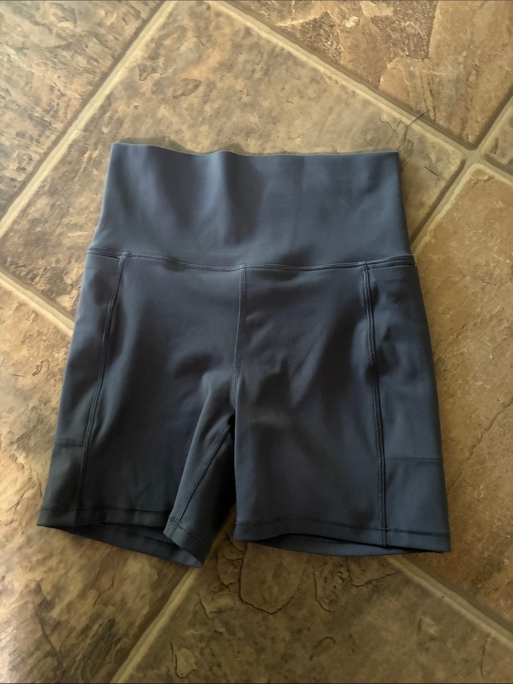 Viori studio packet shorts